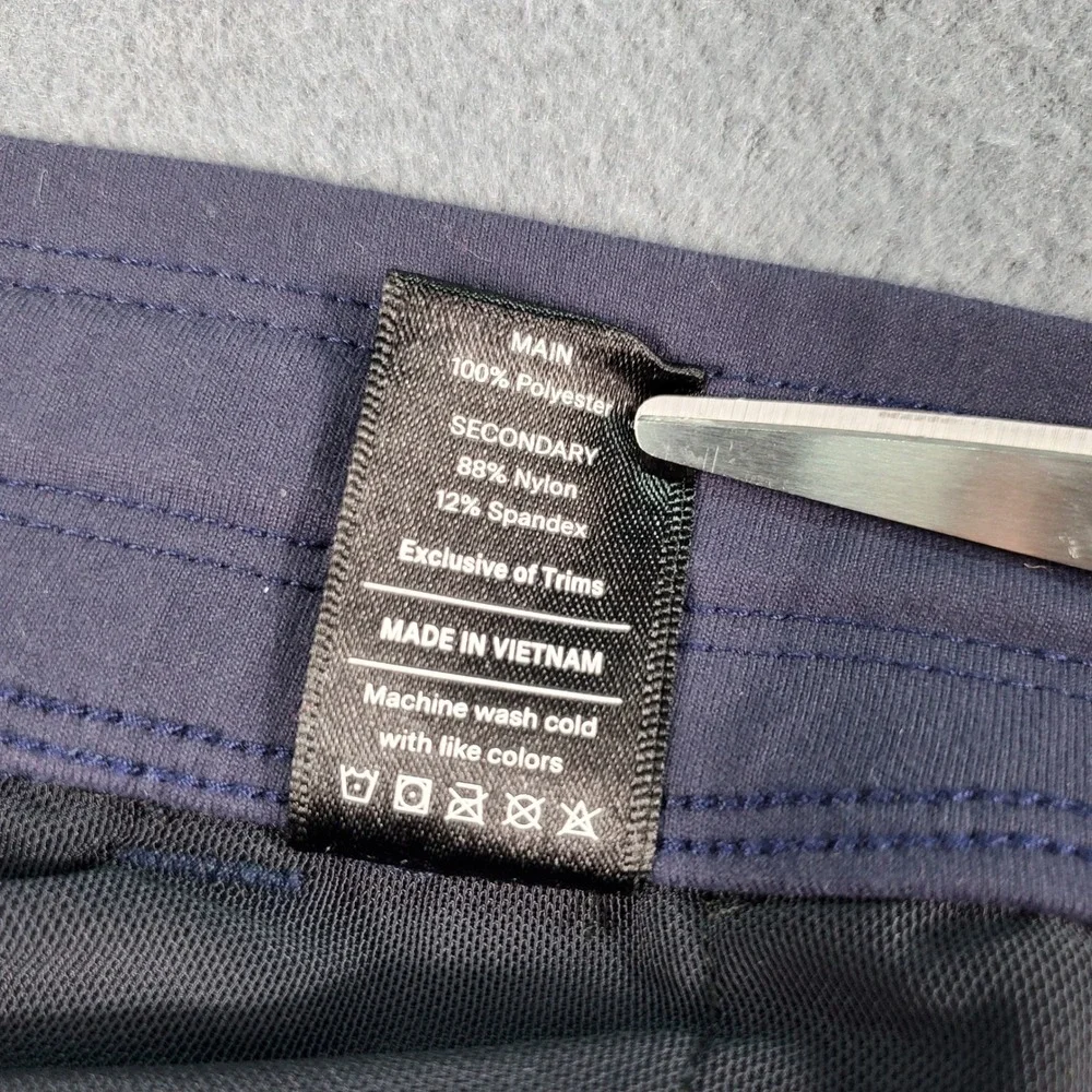 Public Rec All Day Every Day Mens Navy Athletic Shorts Size 30 7 Inch Inseam
